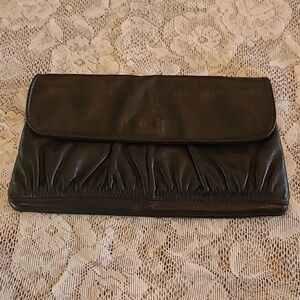 DOLPHIN Vintage Leather Gathered Clutch, Fold Over Closure With Snap, Black